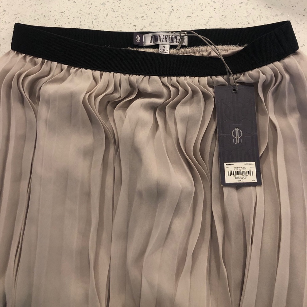 Long accordion skirt